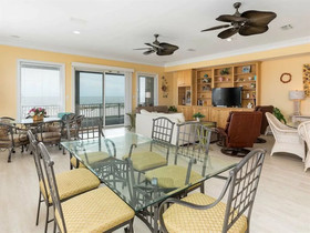 Beach Castle W by Meyer Vacation Rentals