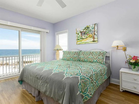 Beach Castle W by Meyer Vacation Rentals