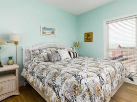 Beach Castle W by Meyer Vacation Rentals