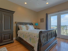 Beach Estate by Meyer Vacation Rentals