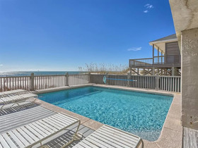 Beach Estate by Meyer Vacation Rentals