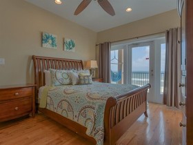 Beach Estate by Meyer Vacation Rentals