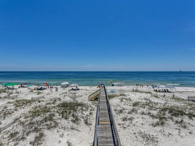 C-glass by Meyer Vacation Rentals