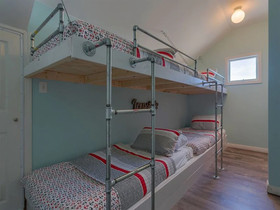 C-glass by Meyer Vacation Rentals