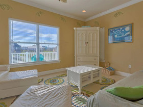 Dune Our Thing by Meyer Vacation Rentals