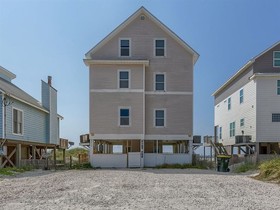 Fort Fun E by Meyer Vacation Rentals