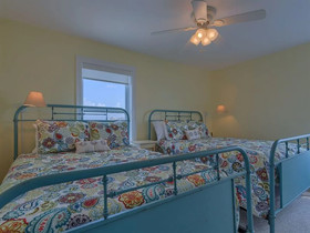 Fort Fun E by Meyer Vacation Rentals