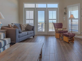 Lotsa Dunes by Meyer Vacation Rentals