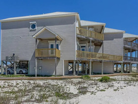 Lotsa Dunes by Meyer Vacation Rentals