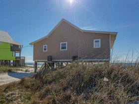 Martha's Vineyard by Meyer Vacation Rentals