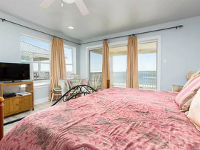 Mar Vista by Meyer Vacation Rentals