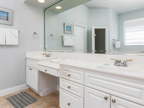 Mar Vista by Meyer Vacation Rentals