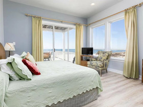 Mar Vista by Meyer Vacation Rentals