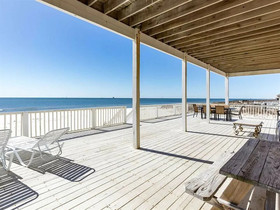 Mar Vista by Meyer Vacation Rentals