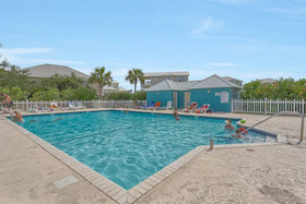 Mar Vista by Meyer Vacation Rentals