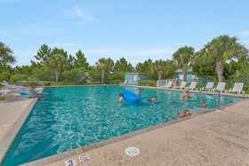 Mar Vista by Meyer Vacation Rentals