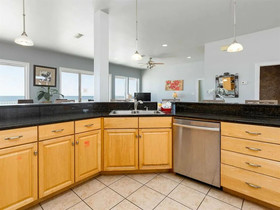 Mar Vista by Meyer Vacation Rentals