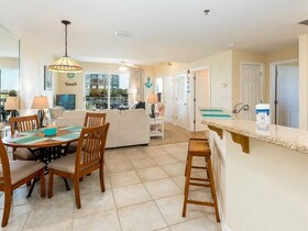 Navy Cove Harbor by Vacasa