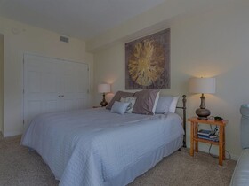 Navy Cove Harbor by Vacasa