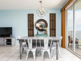 Navy Cove Harbor by Vacasa