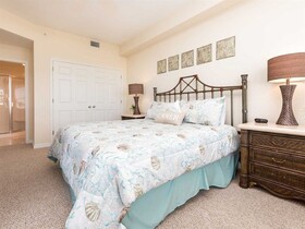 Navy Cove Harbor by Vacasa