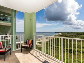 Navy Cove Harbor by Vacasa