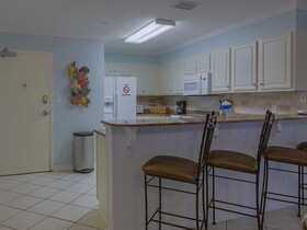 Navy Cove Harbor by Vacasa