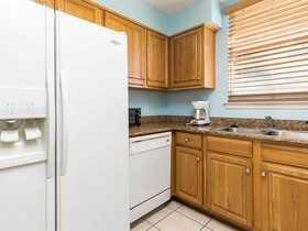 Navy Cove Harbor by Vacasa