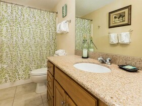 Navy Cove Harbor by Vacasa