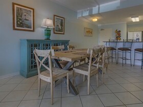 Navy Cove Harbor by Vacasa