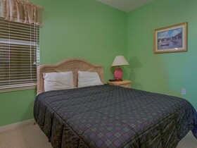 Navy Cove Harbor by Vacasa