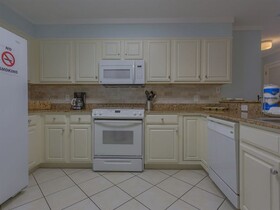 Navy Cove Harbor by Vacasa