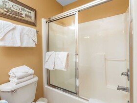 Navy Cove Harbor by Vacasa