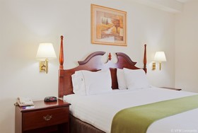 Holiday Inn Express & Suites Fort Payne