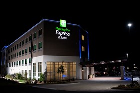 Holiday Inn Express & Suites Birmingham North - Fultondale