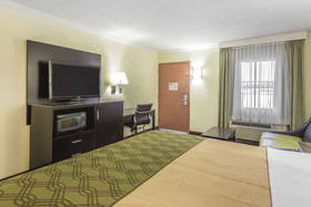 Quality Inn Gadsden - Attalla