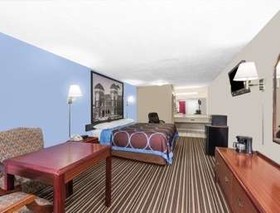 Super 8 by Wyndham Gadsden AL