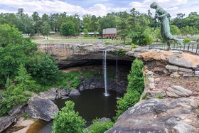 Super 8 by Wyndham Gadsden AL