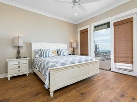 Anchors Away by Meyer Vacation Rentals