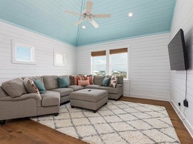 Anchors Away by Meyer Vacation Rentals