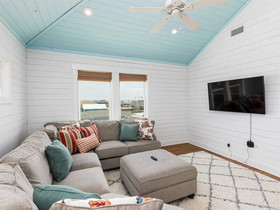 Anchors Away by Meyer Vacation Rentals