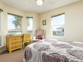 Bama Bound by Meyer Vacation Rentals