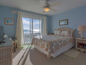 Barefoot Beach by Meyer Vacation Rentals