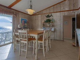 Barefoot Beach by Meyer Vacation Rentals