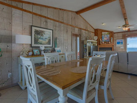 Barefoot Beach by Meyer Vacation Rentals