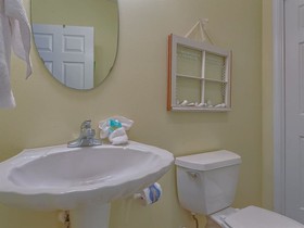 Beach Haven by Vacasa