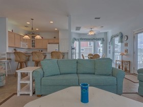 Beach Haven by Vacasa