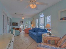 Beach Haven by Vacasa