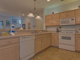 Beach Haven by Vacasa