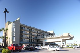 Beachside Resort Hotel